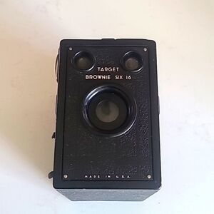 Vintage Target Brownie Six 16 Camera.